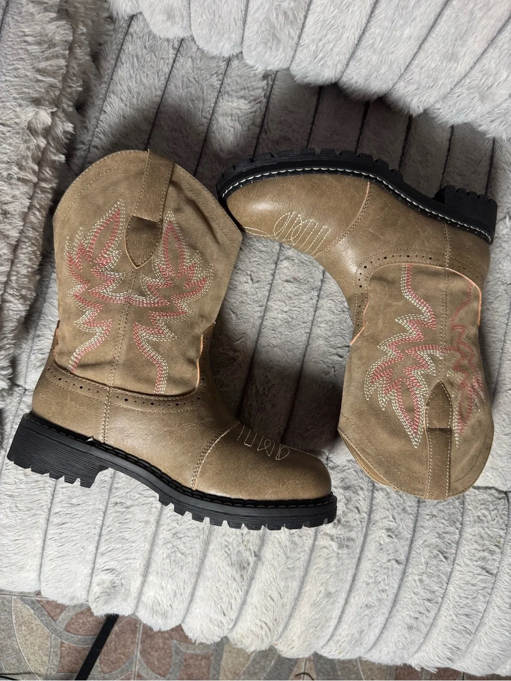 Hawkwell Tan Western Boots with Pink Stitching